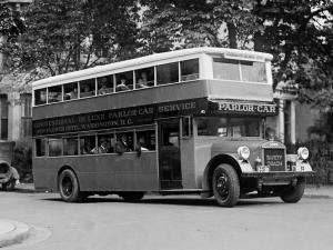 Fageol Double Deck Safety Coach 1921 года